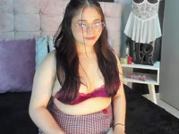 I am a sweet, curious, and energetic girl. I love to flirt, play with my eyes, and discover what makes you smile. Sometimes tender, sometimes mischievous... but always with a touch of mischief that will make you want to stay with me a little longer.