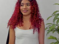 I’m a sweet, smiling, and very warm girl. I love creating a cozy space where you can feel comfortable, relaxed, and welcome from the very first moment. Others see me as someone easy to talk to, laugh with, and share a lovely moment of the day.
I’m not just a pretty face on camera: I truly enjoy listening, chatting, and making real connections. Every visit is special to me, because behind the screen there’s a unique person.
When you come see me, you’ll find good energy, flirty glances, soft words, and a place where you can forget stress and feel accompanied. I love to spoil with attention, sweetness, and positive vibes that will make you want to come back. ✨