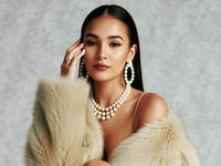 naughty camgirl picture AlisonColemans