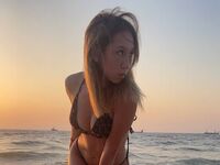 naked girl with live cam masturbating DeirdreNatalia