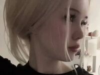 adult livecam HeatherHeinitz