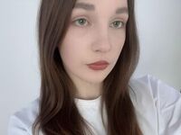 camwhore shaved pussy JulieShuliack