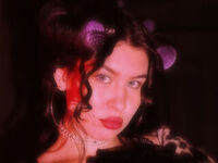 hot cam girl masturbating LarondaSuitt