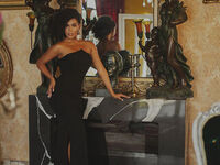 shower live cam LiaWest