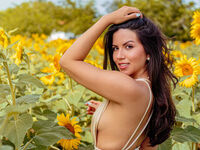 live webcam girl LolaCol