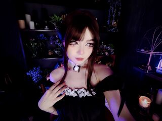 masturbating webcamgirl MaddyMystie