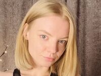 camgirl chatroom MoiraBaumgartel