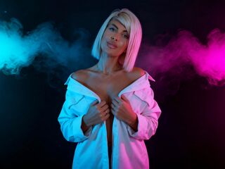 naked cam girl masturbating SalmaRoze