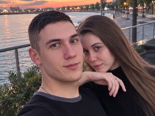 webcam slut fucking stranger LukasAndAnya