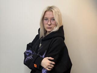 live teaser webcam AdelinaCostanti