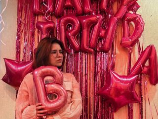 shower sex cam AdinaBoas