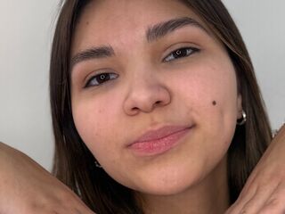 webcam bitch AdriaKunstlinger