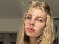 chat room cam AlissMil