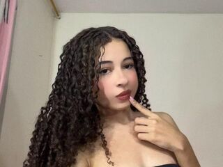 naked webcam girl AmandaFerri