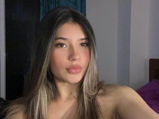 live sex webcam video AmberEdge