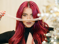 camslut masturbating AmberLyn