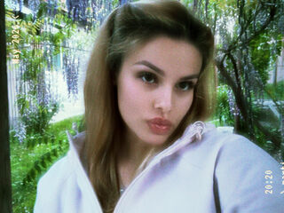 nude cam girl picture AnneMaria