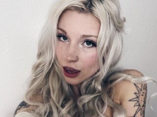 camwhore nude AnnieAngel