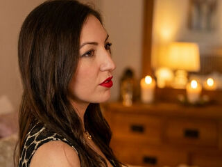 free adult cam ArishaElara