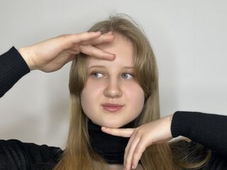 girl webcamsex ArmindaMerry