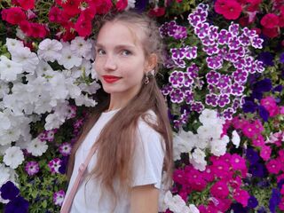 beautiful webcam girl AugustinaGravel