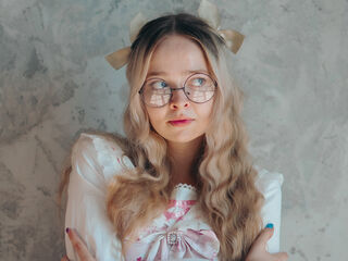 nude cam girl photo BellaMorley