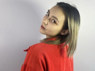 naked cam girl photo BellaWaves