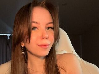 naked cam live BettyAndrews