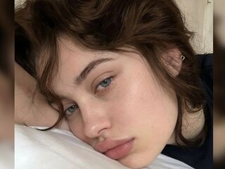 webcamgirl chatroom BrettOpher