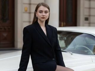 beautiful webcamgirl BridgetVarley