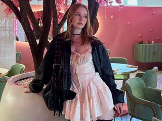 hot girl webcam video CandiFerretti