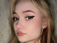 naked webcam girl photo CecilyBurnard