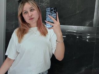 sexy webcamgirl picture ChuFlorendo