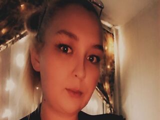 free jasmin livecam CrystalSins