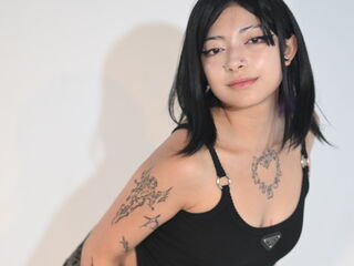 cam strip tease DarlaKing
