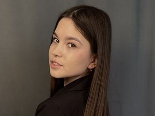 cam slut photo DarlineAugeri