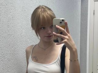 cam slut chat room DonetteOkada