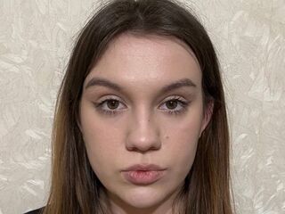 cam girl playing with vibrator DwanaNewtown