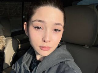 camslut topless ElletteBulman