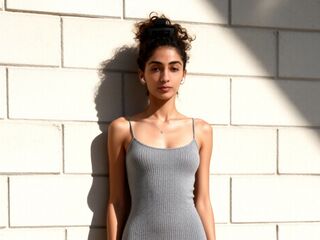 cam girl showing tits EllieTaulbee