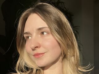 camgirl sex photo EmaSchlotzhauer