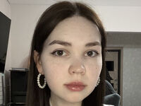 adult web cam EmiliRoyzi