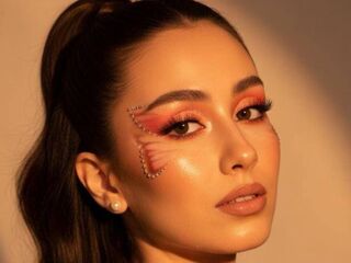 girl topless chat EpifaniaDubuc