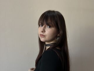 camwhore masturbating FloHaake