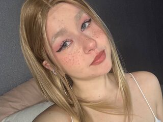 adult chat room HoneyLumi