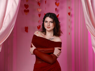 camslut topless IvySimmons