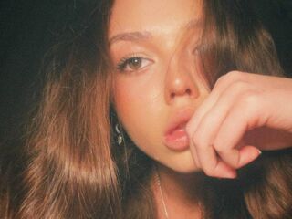 hot cam whore JanyceCruden