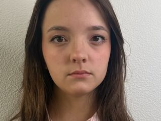 beautiful girl cam JayneSosinski
