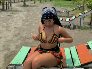 nude webcam girl photo JulietaBeckh