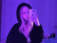 sexy live girl KamiMellema